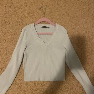 Brandy Melville Long Sleeve Crop Top